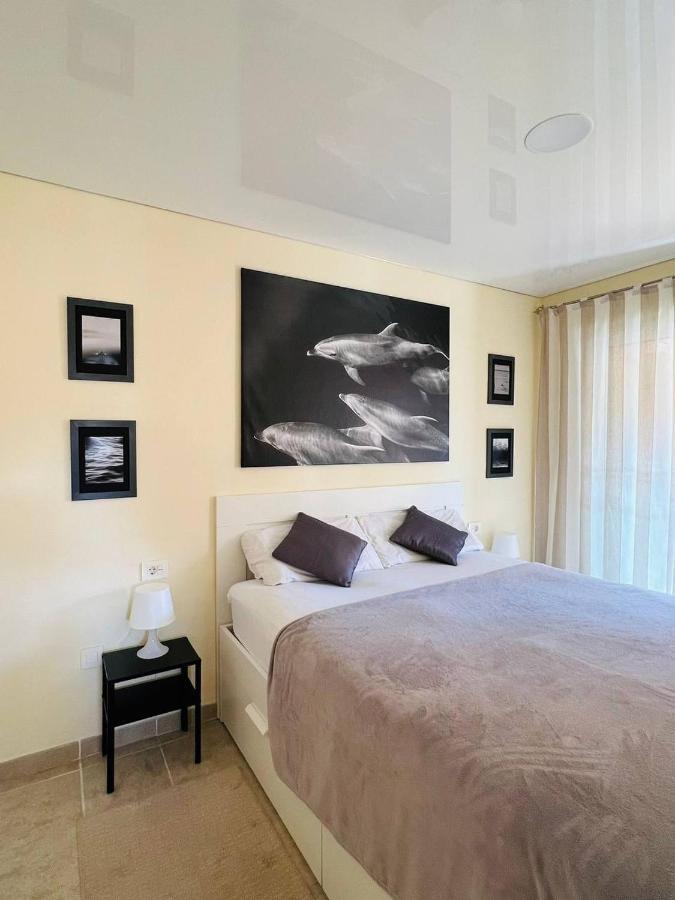 プエルト・デ・サンティアゴCozy Beachfront Flat With Pool & Panoramic Sea View Terraceアパートメント エクステリア 写真